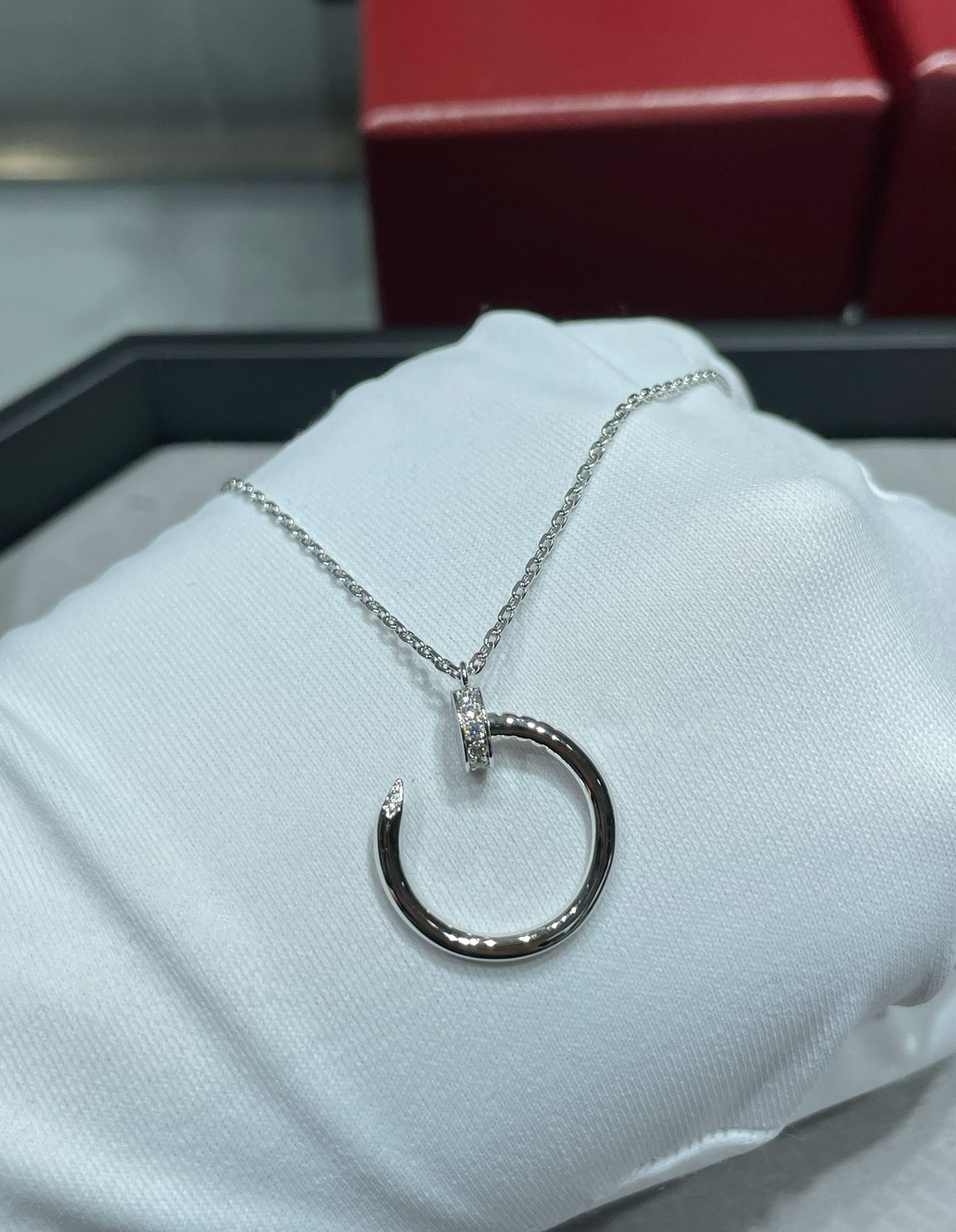 까르띠에 저스트 앵끌루 네크리스