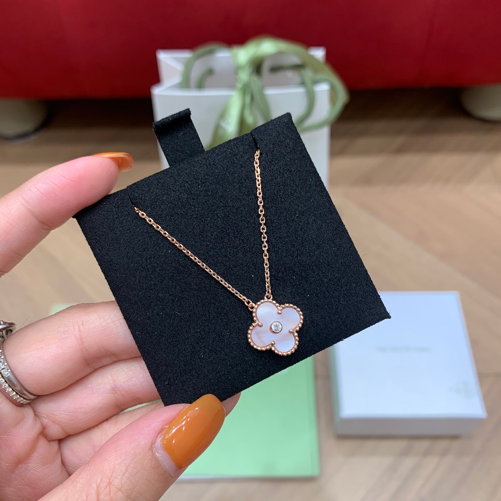 반클리프 빈티지 25 홀리데이 알함브라