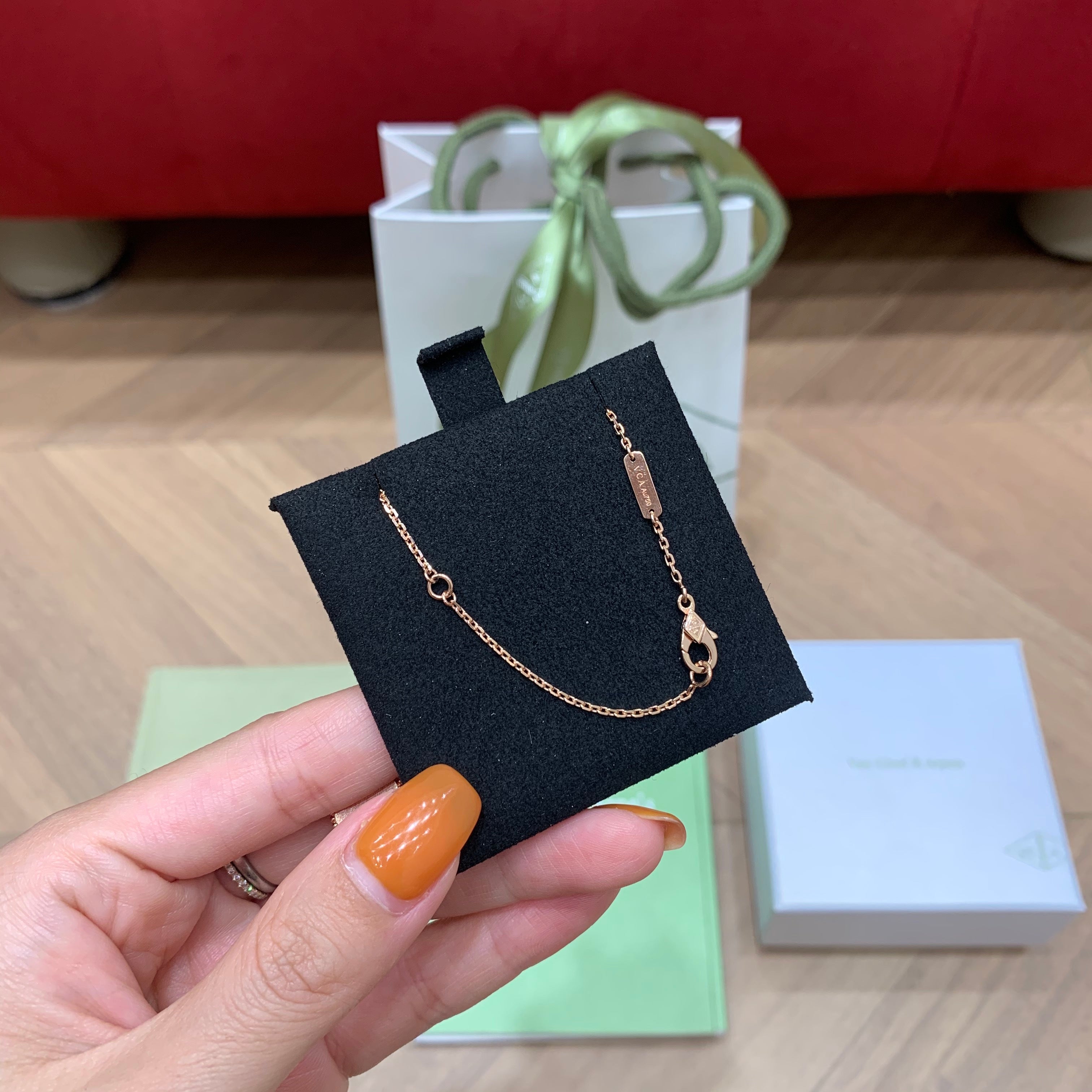 반클리프 빈티지 25 홀리데이 알함브라