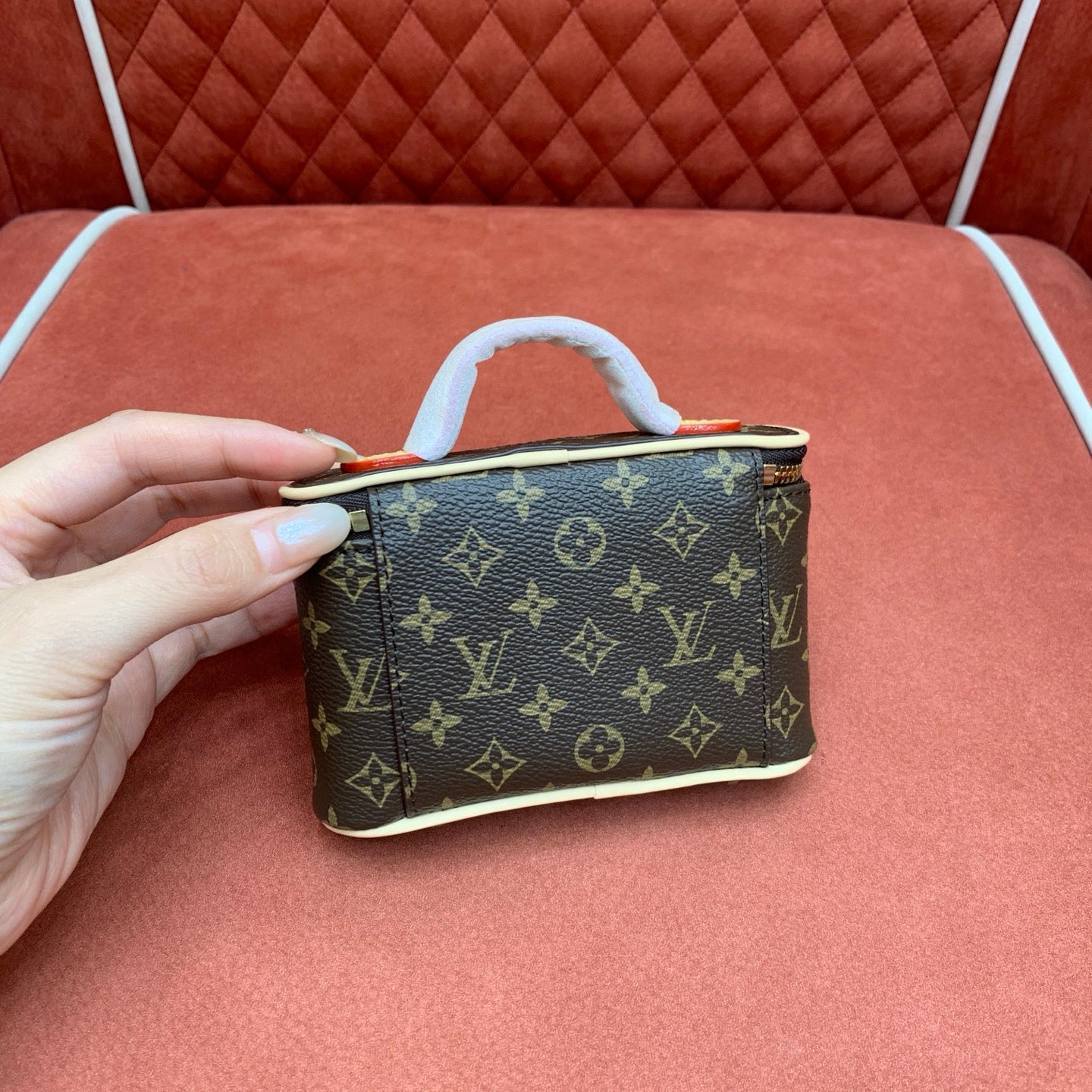 루이비통 니스 뷰티