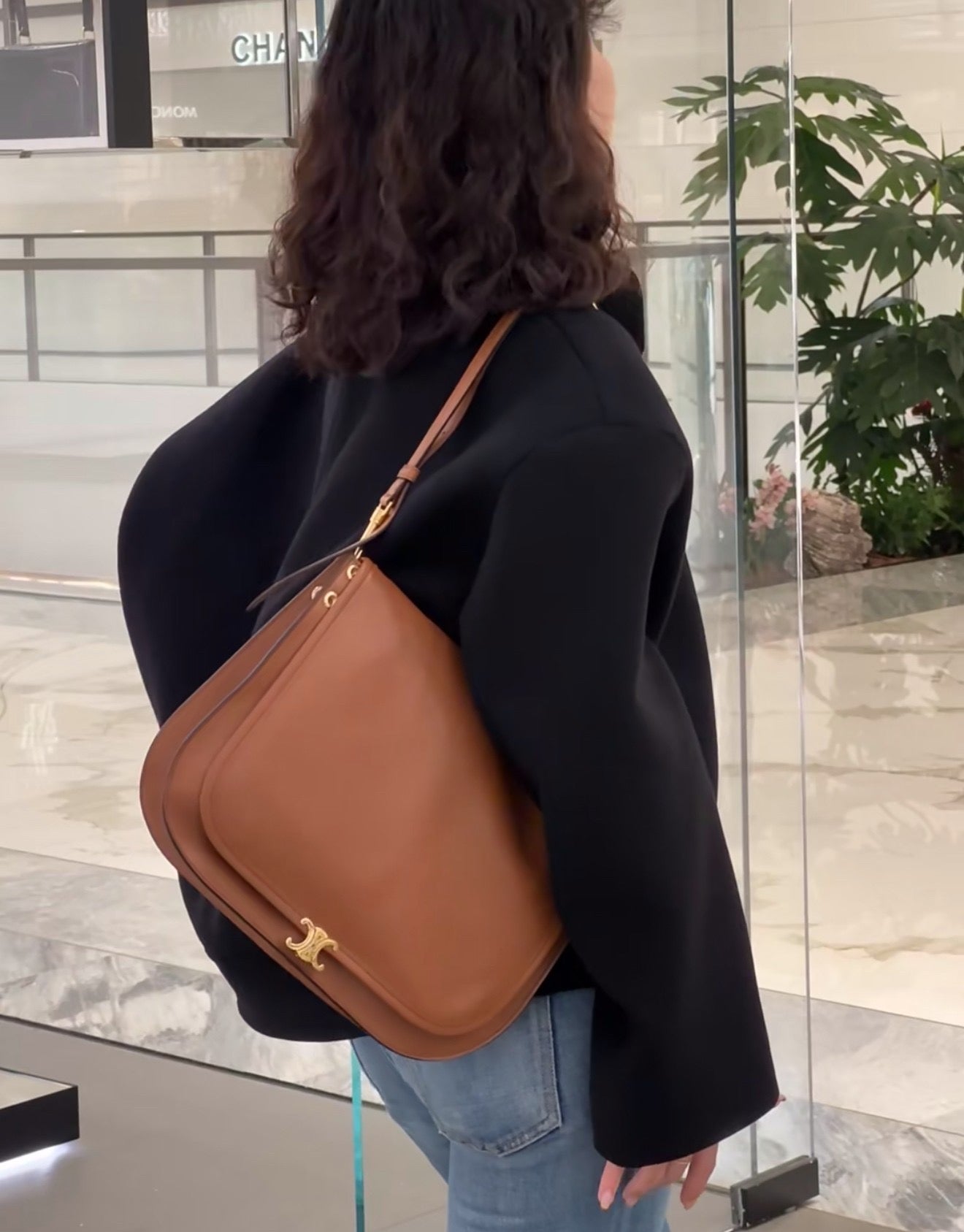 셀린느 소프트 트리옹프 베사체