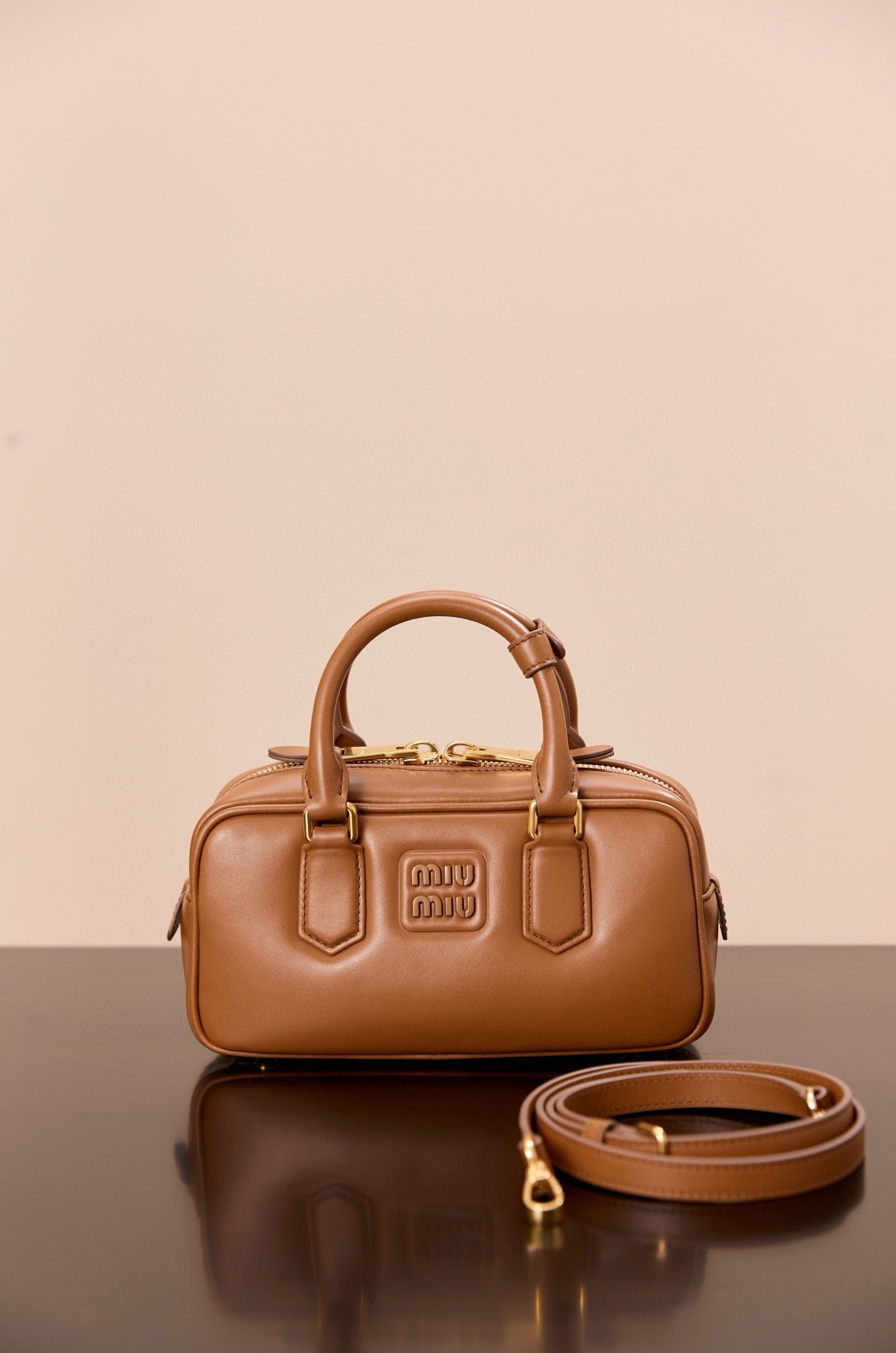 미우미우 아르카디 레귤러 (구 스몰)