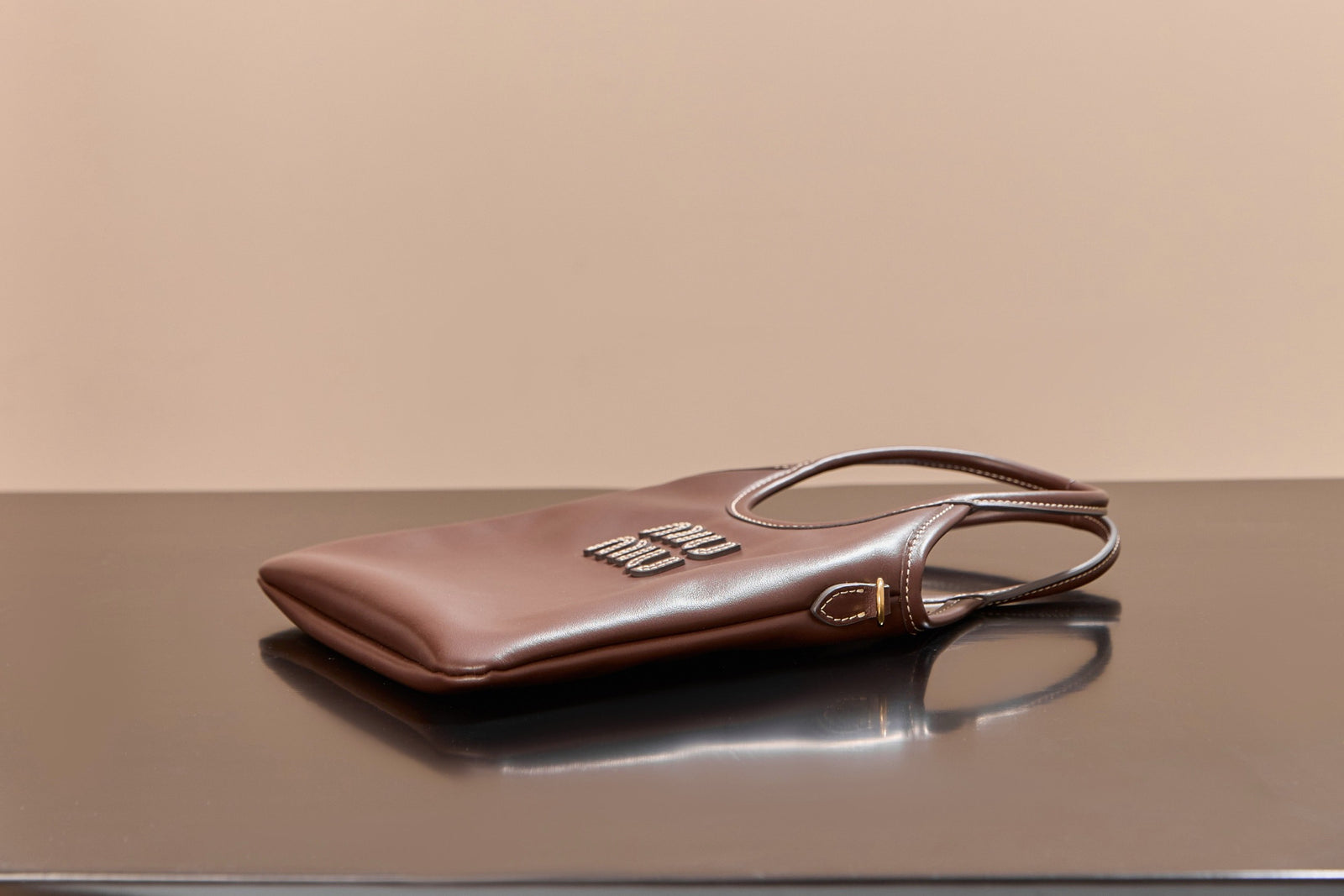 미우미우 아이비백 미니 (다크 브라운)