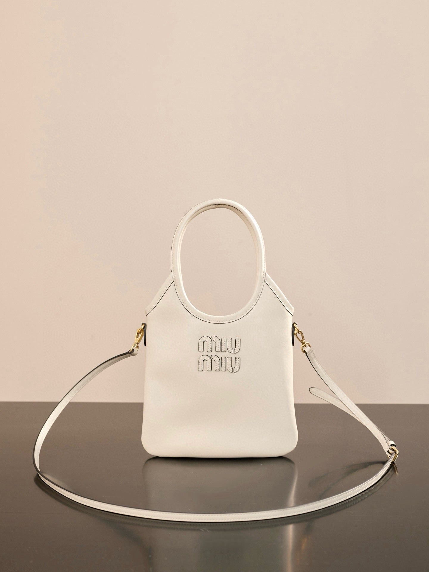 미우미우 아이비백 미니 (화이트)