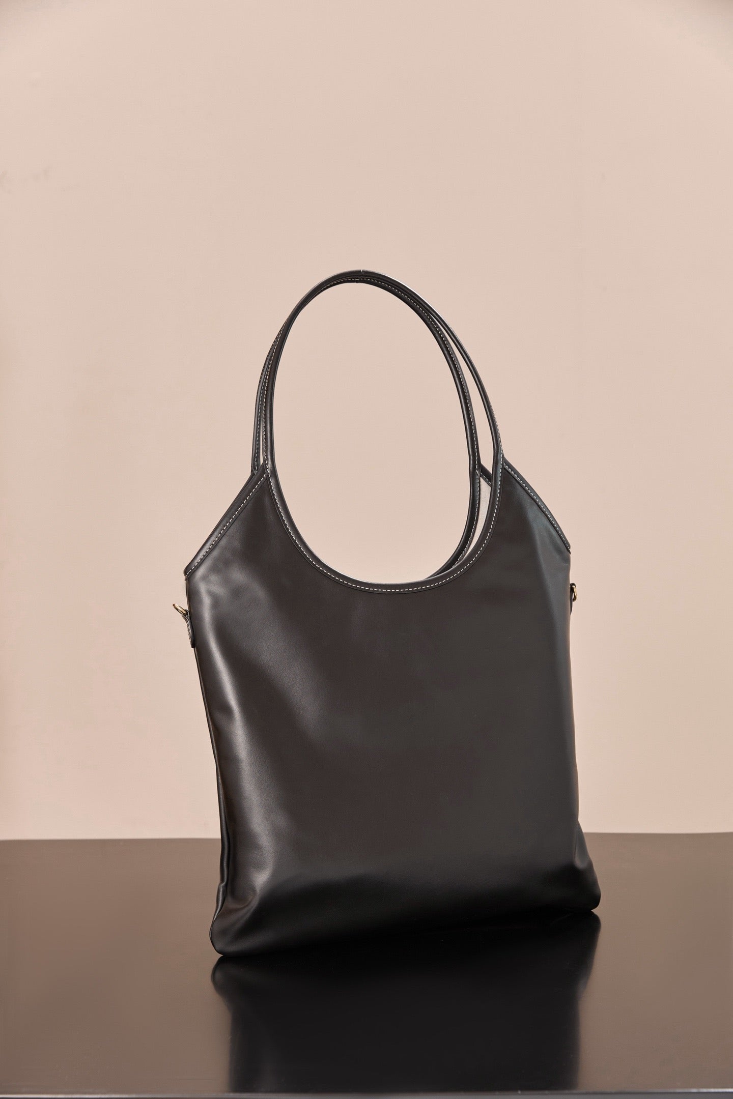 미우미우 아이비백 레귤러