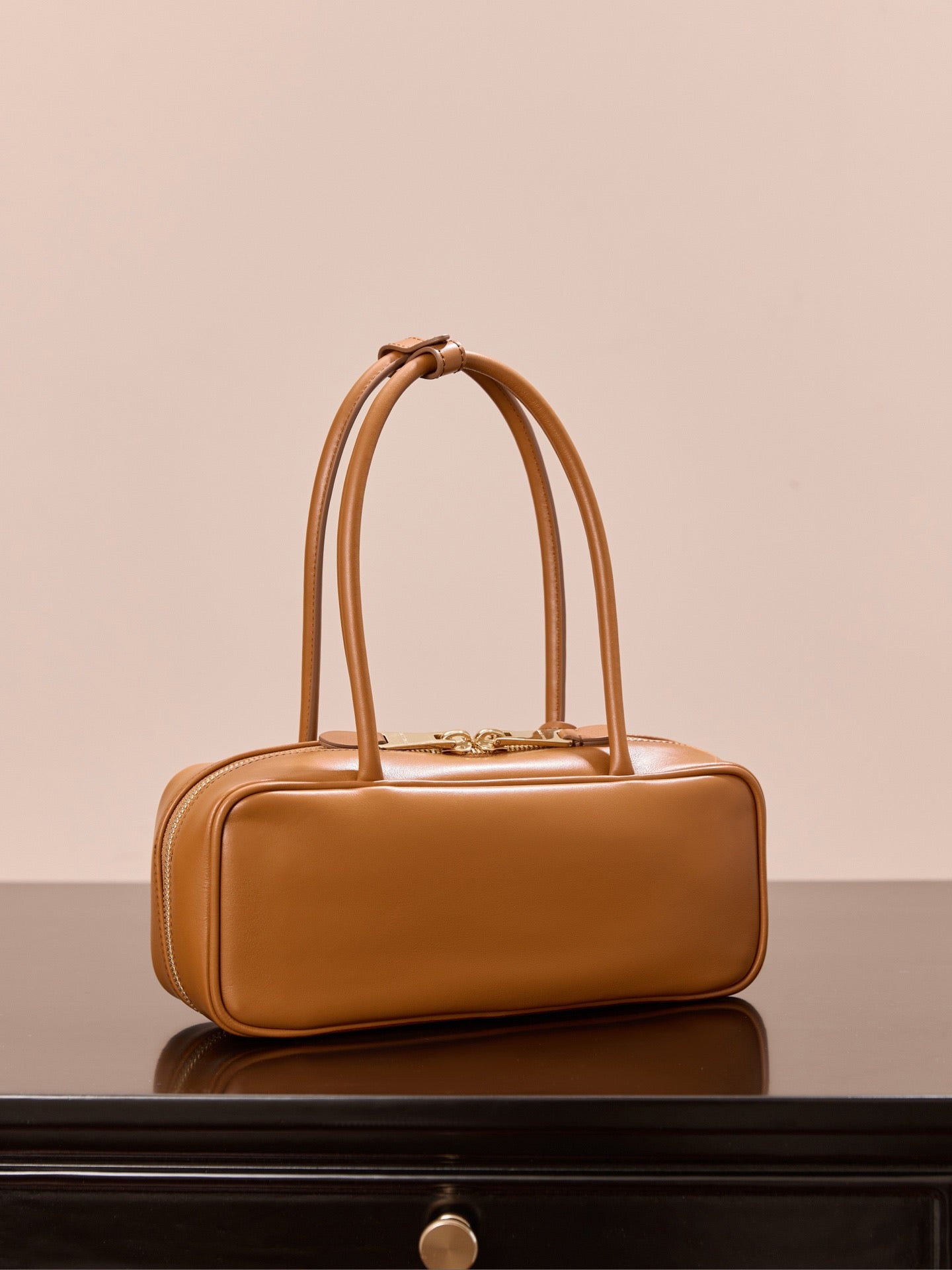 미우미우 가죽 보 백 스몰 (브라운)