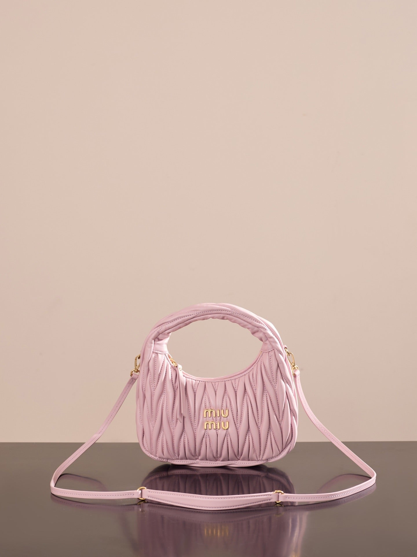 미우미우 완더 호보백 스몰