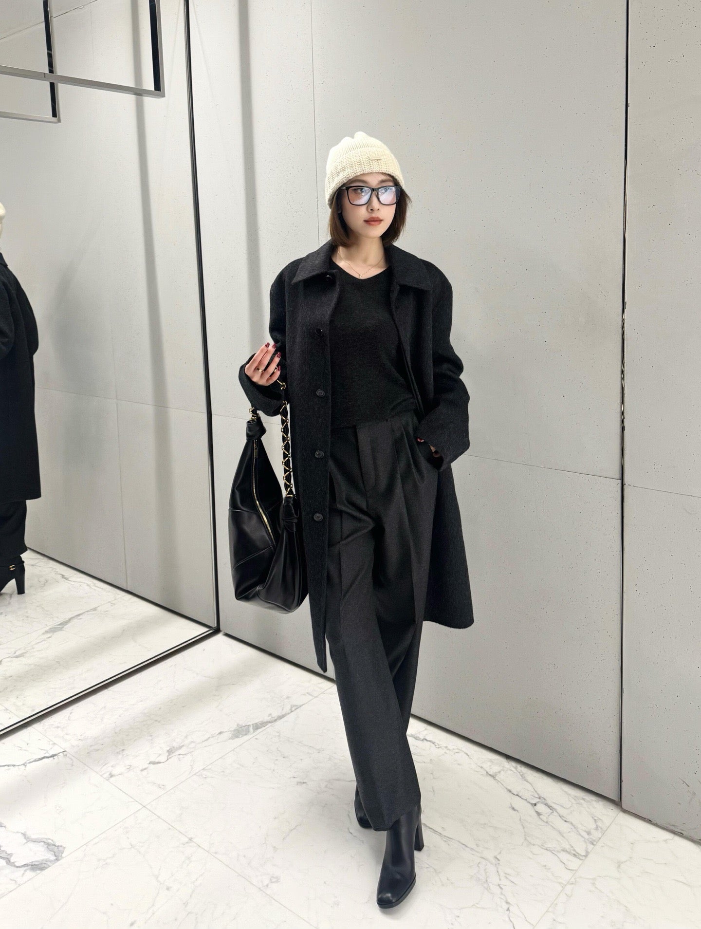 생로랑 아말리아 호보 백