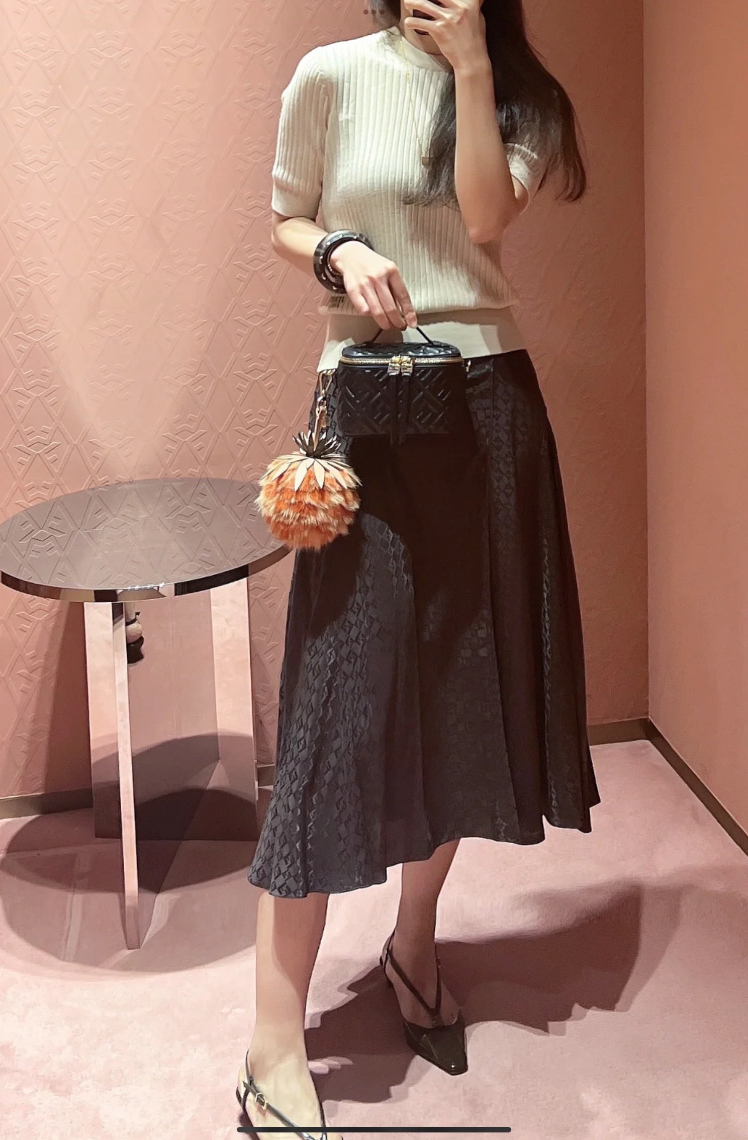펜디 FF 베니티 미니 숄더백
