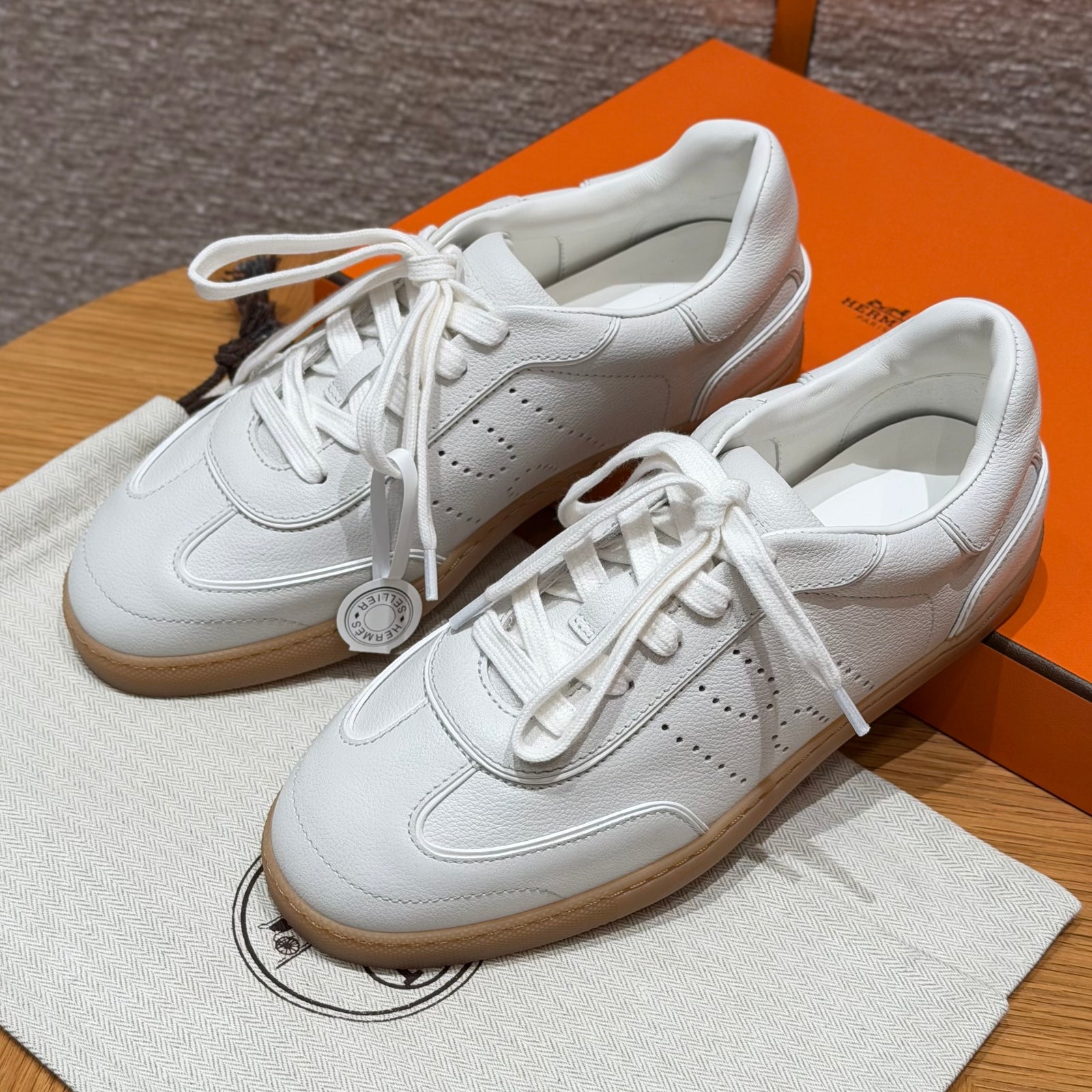 에르메스 Match 스니커즈