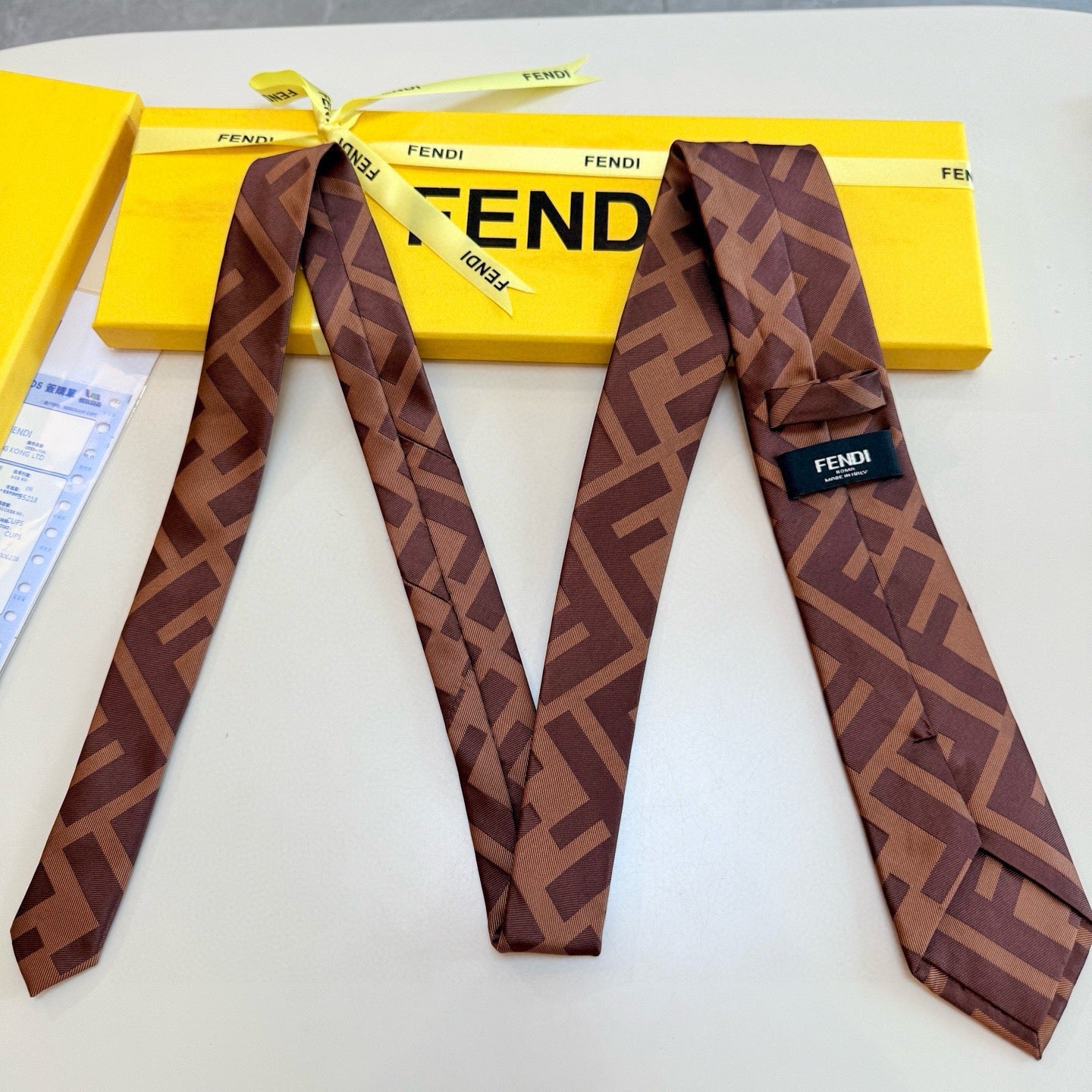 펜디 넥타이 3