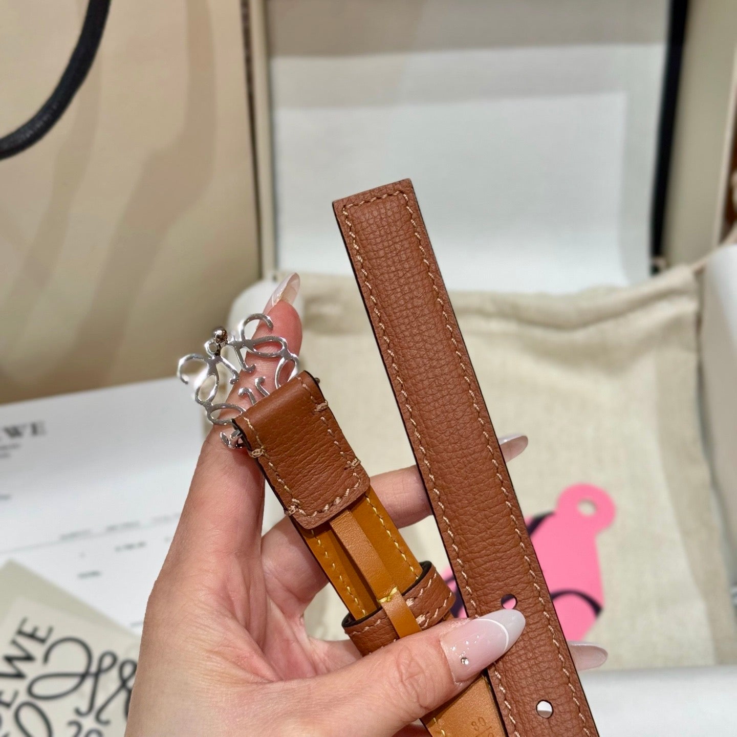 로에베 여성 벨트 1