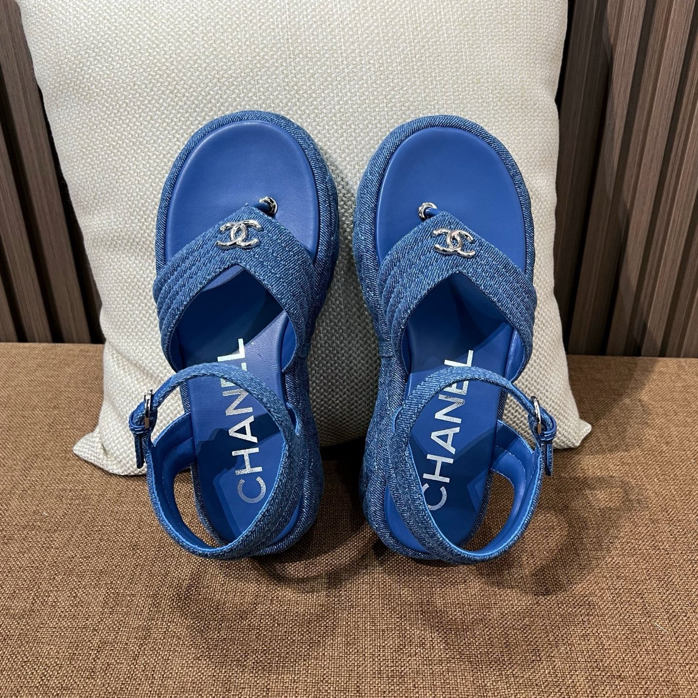 C 25C 데님 스트랩 샌들