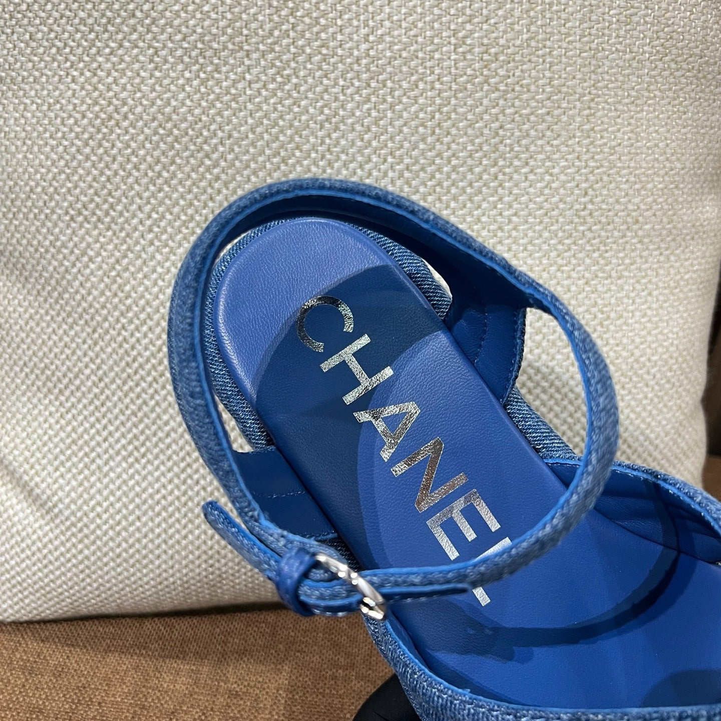 C 25C 데님 스트랩 샌들