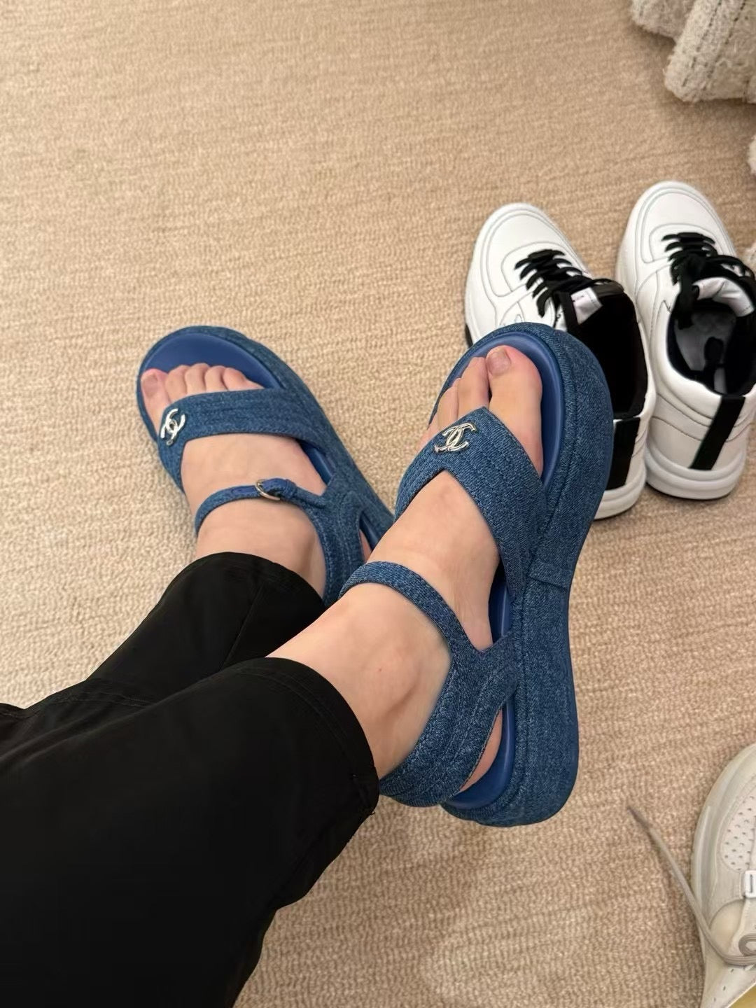 C 25C 데님 스트랩 샌들