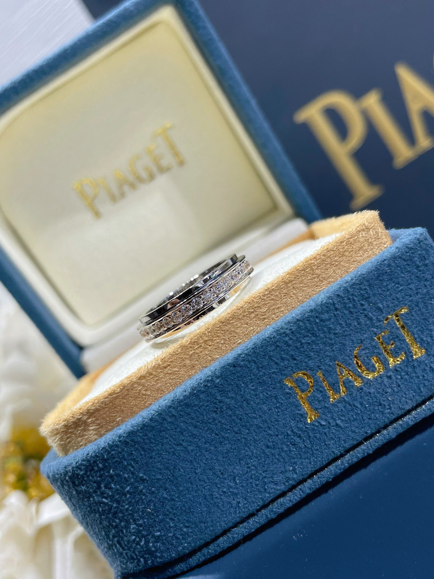 피아제 포제션 파베 웨딩링