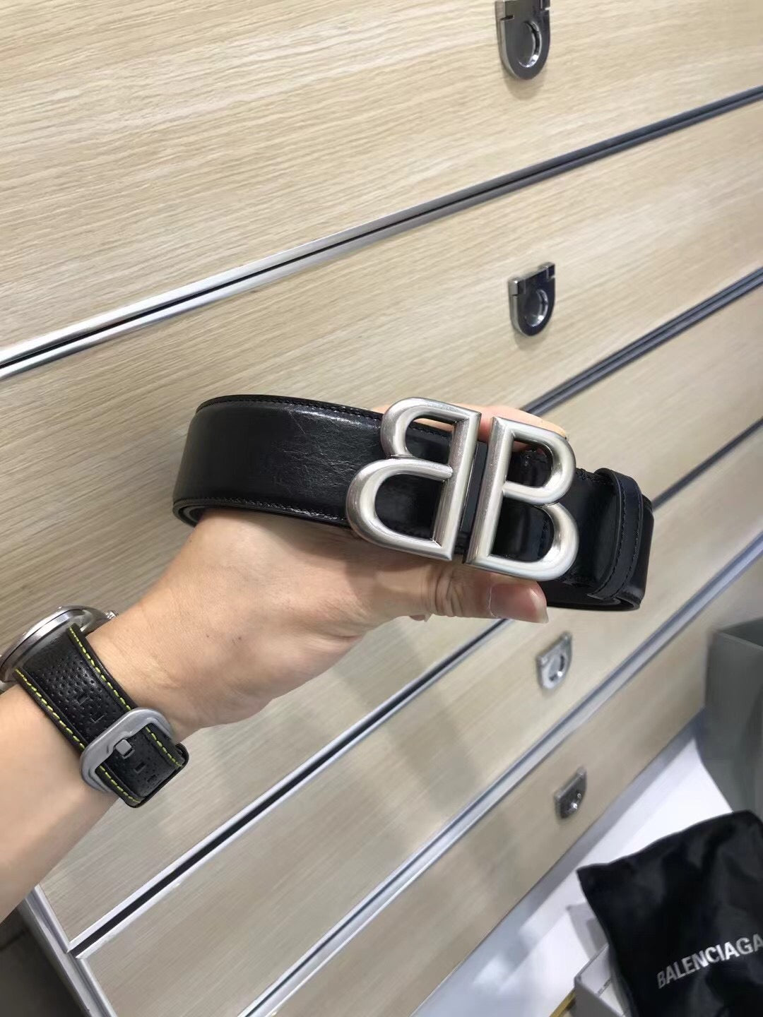 발렌시아가 남성 벨트 3