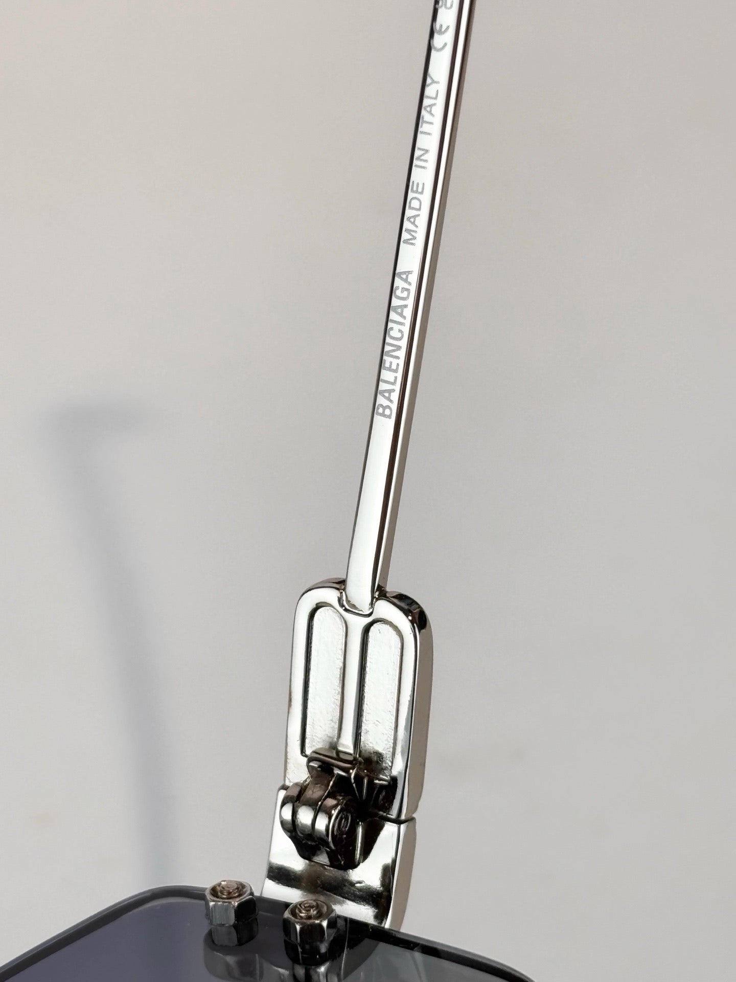 발렌시아가 선글라스 BB0488S