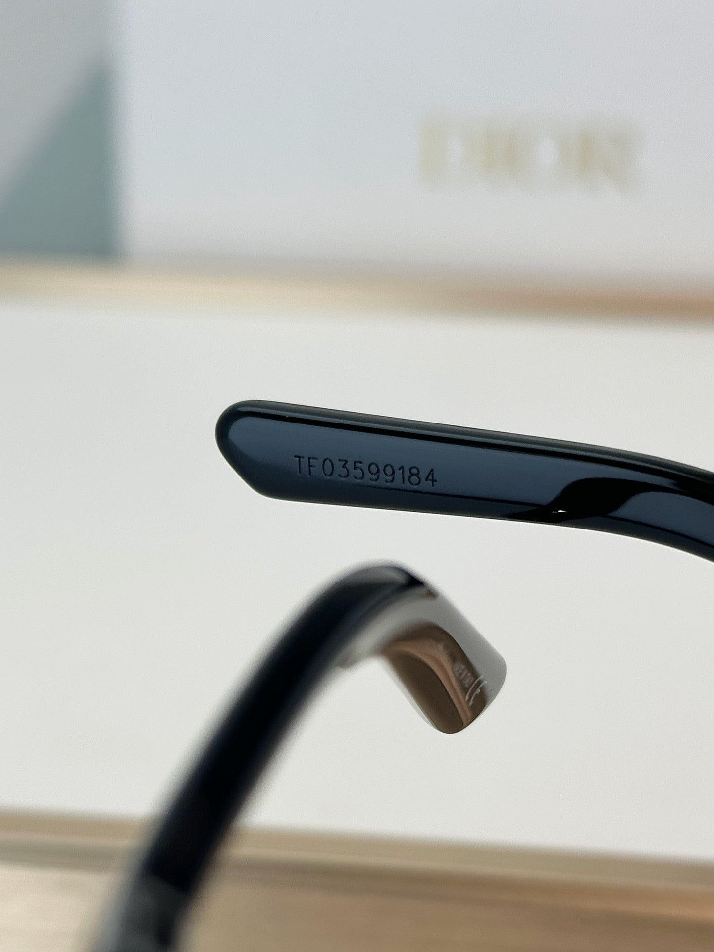디올 안경 Signature S5I