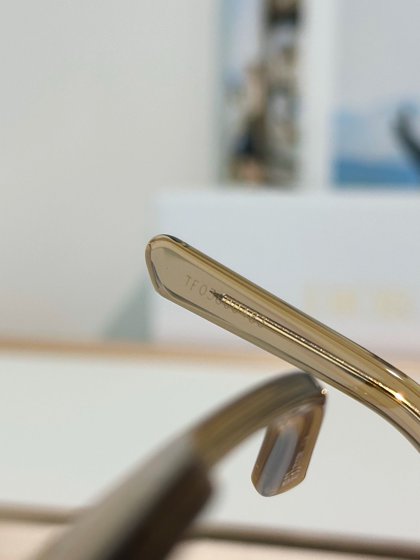 디올 안경 Signature S5I