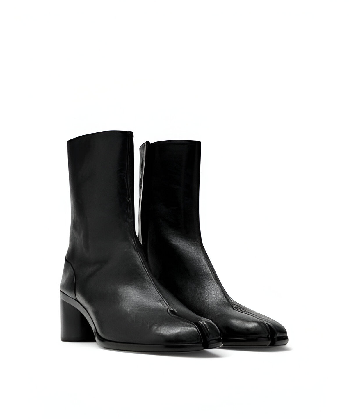 메종 마르지엘라 레더 타비 부츠 블랙 송아지가죽 분리형 발가락 디자인 화이트 스티치 디테일