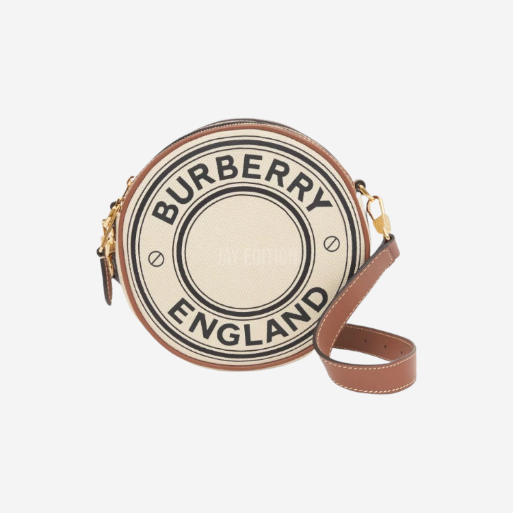 버버리 로고 그래픽 캔버스 앤 레더 루이스백 전면 로고 프린트와 가죽 스트랩 디테일