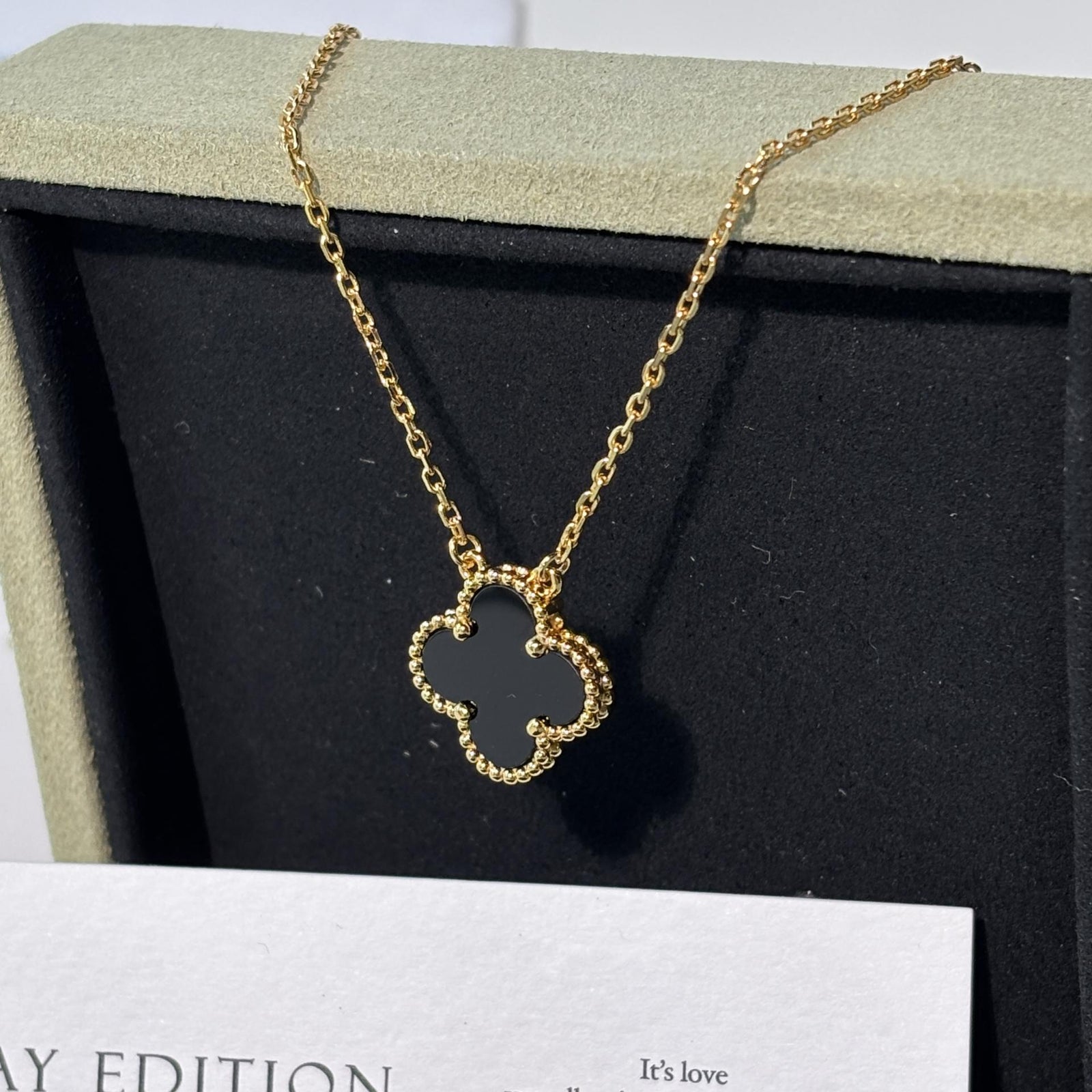 반클리프 빈티지 알함브라 (네크리스)