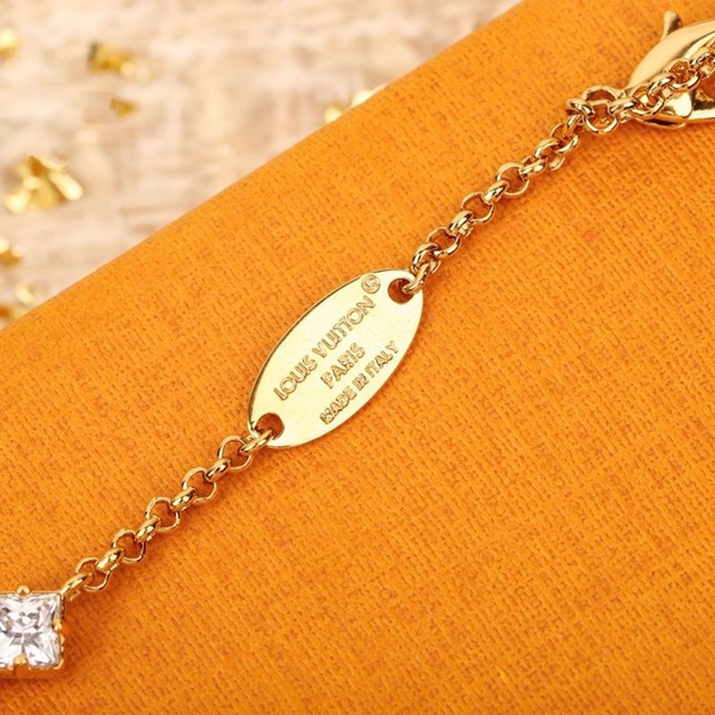 루이비통 팔찌