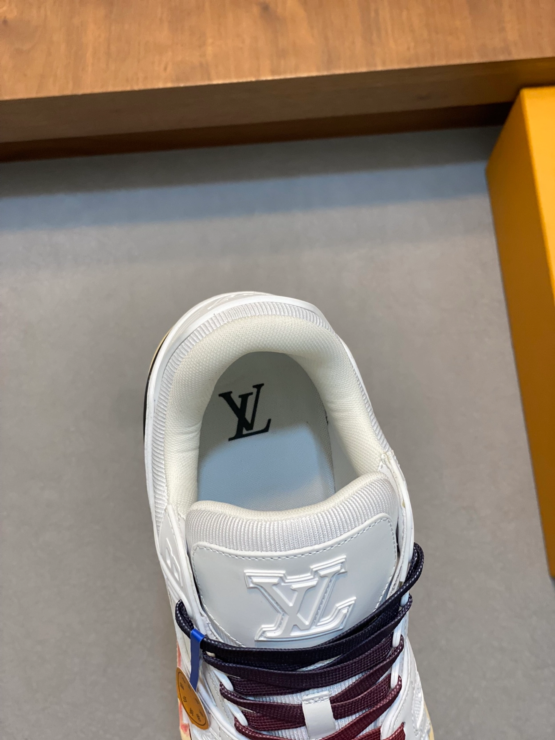 루이비통 LV 트레이너 스니커즈