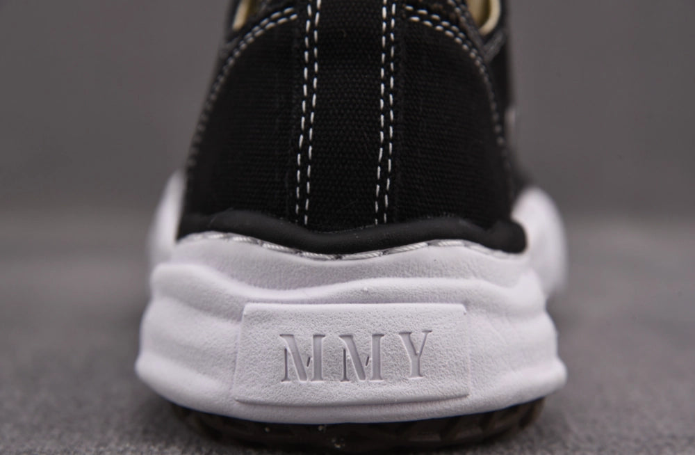 메종 미하라 야스히로 피터슨 OG 솔 캔버스 로우 스니커즈 블랙