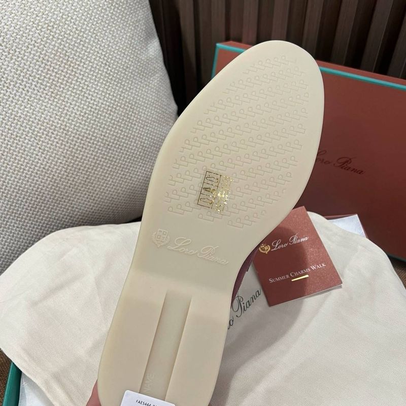로로피아나 썸머워크 로퍼