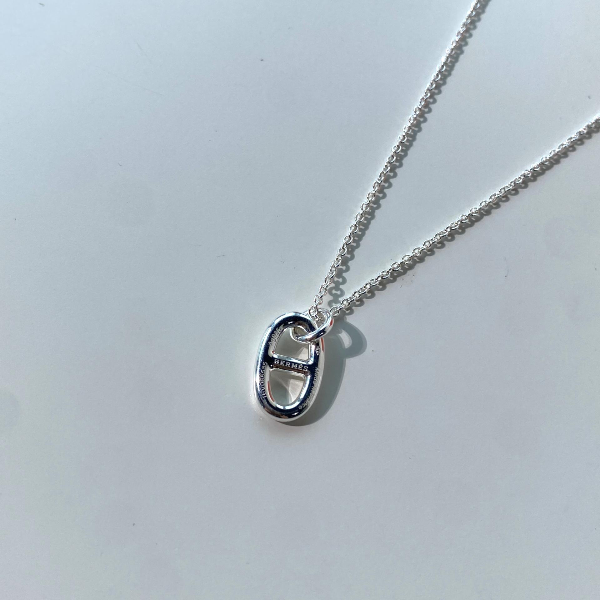 에르메스 파랑돌 샹달 목걸이