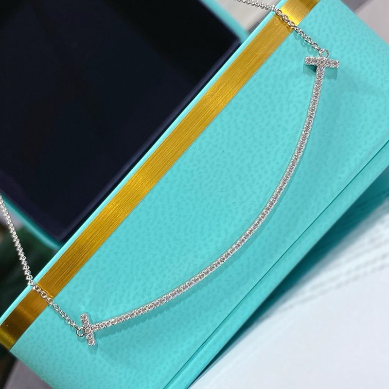 티파니 스마일 파베 펜던트 라지