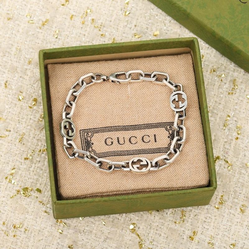 구찌 인터로킹 실버 팔찌