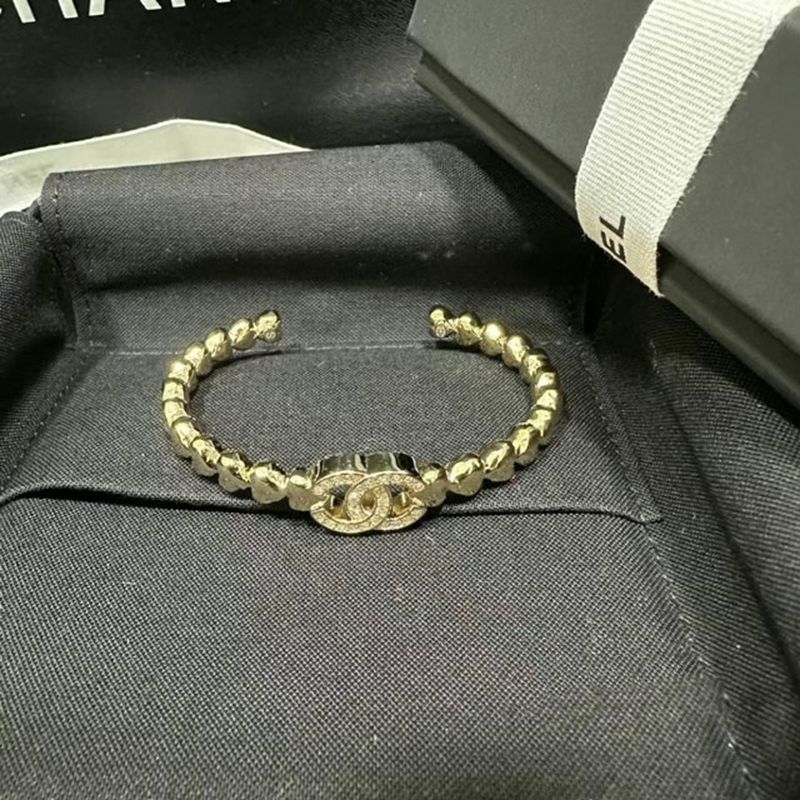 샤넬 팔찌