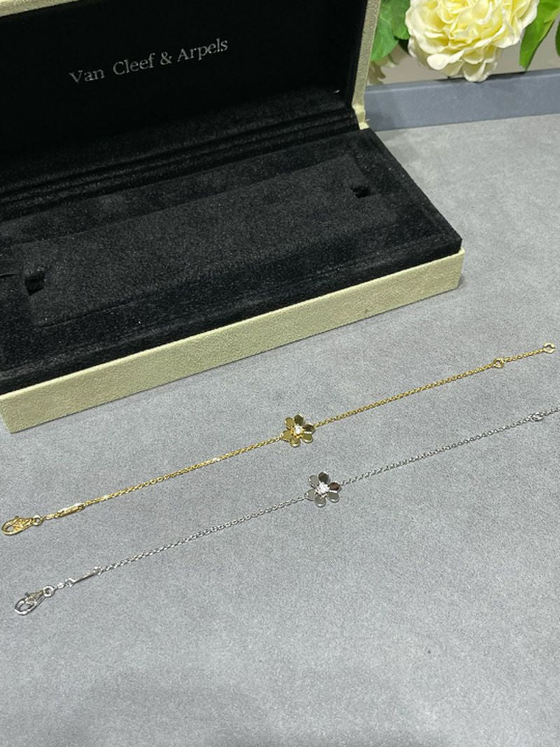 반클리프 프리볼 브레이슬릿