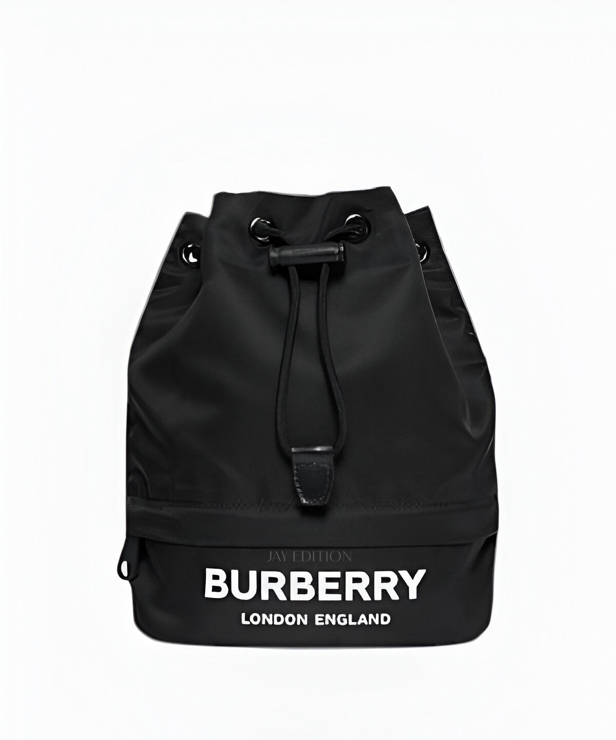 버버리 로고 프린트 나일론 드로우코트 파우치 전면 로고와 드로우스트링 디테일