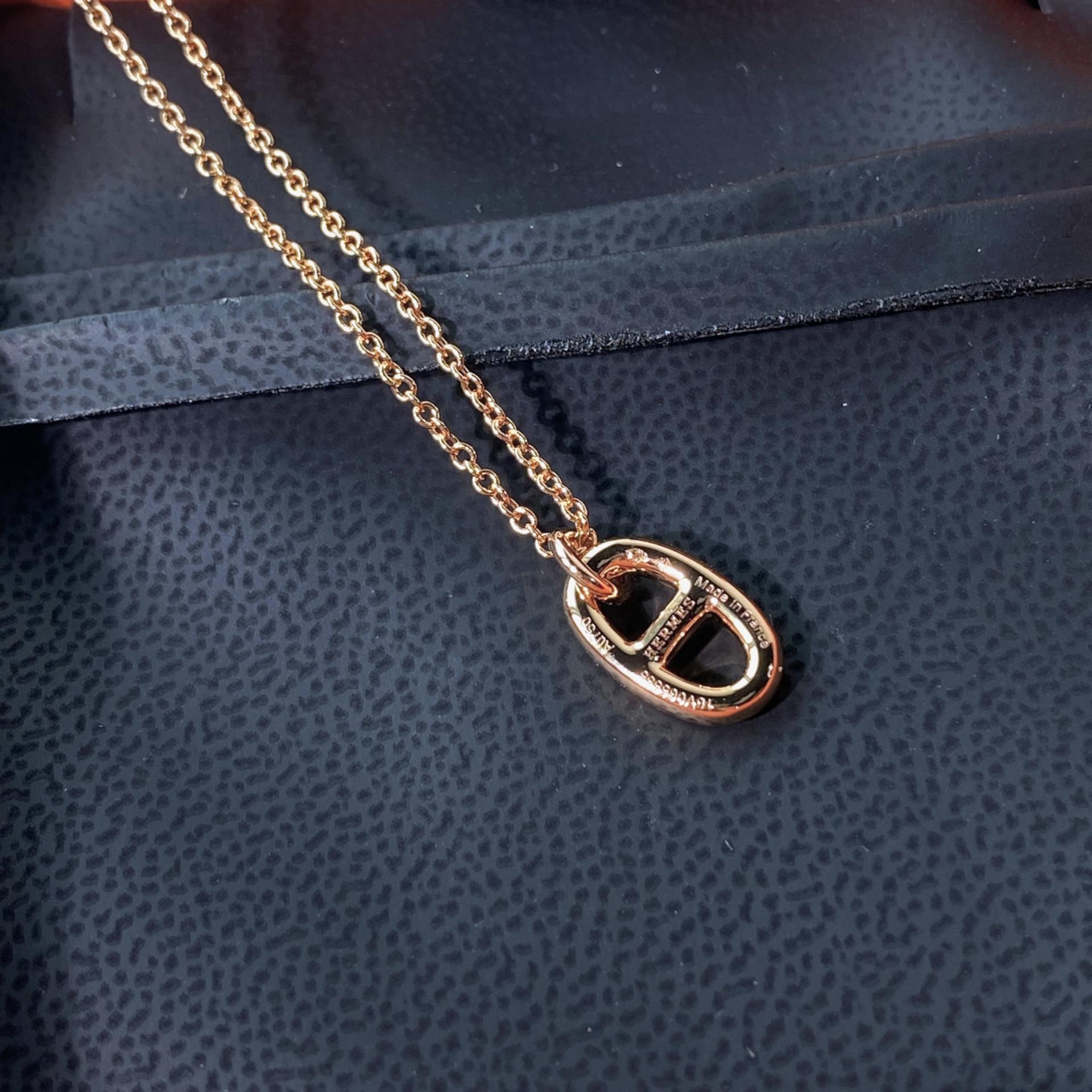 에르메스 파랑돌 샹달 목걸이