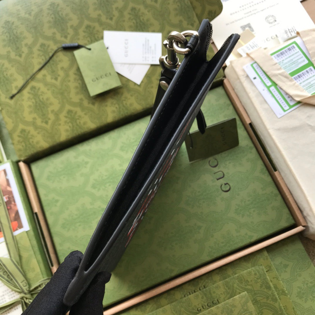 구찌 슈프림 스네이크 클러치