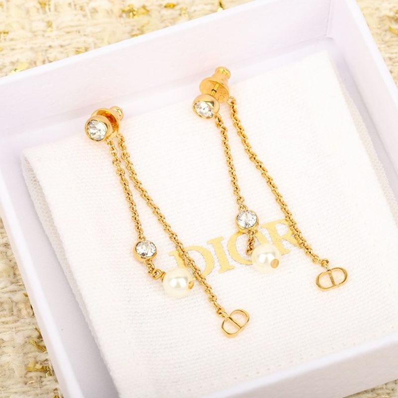 디올 귀걸이