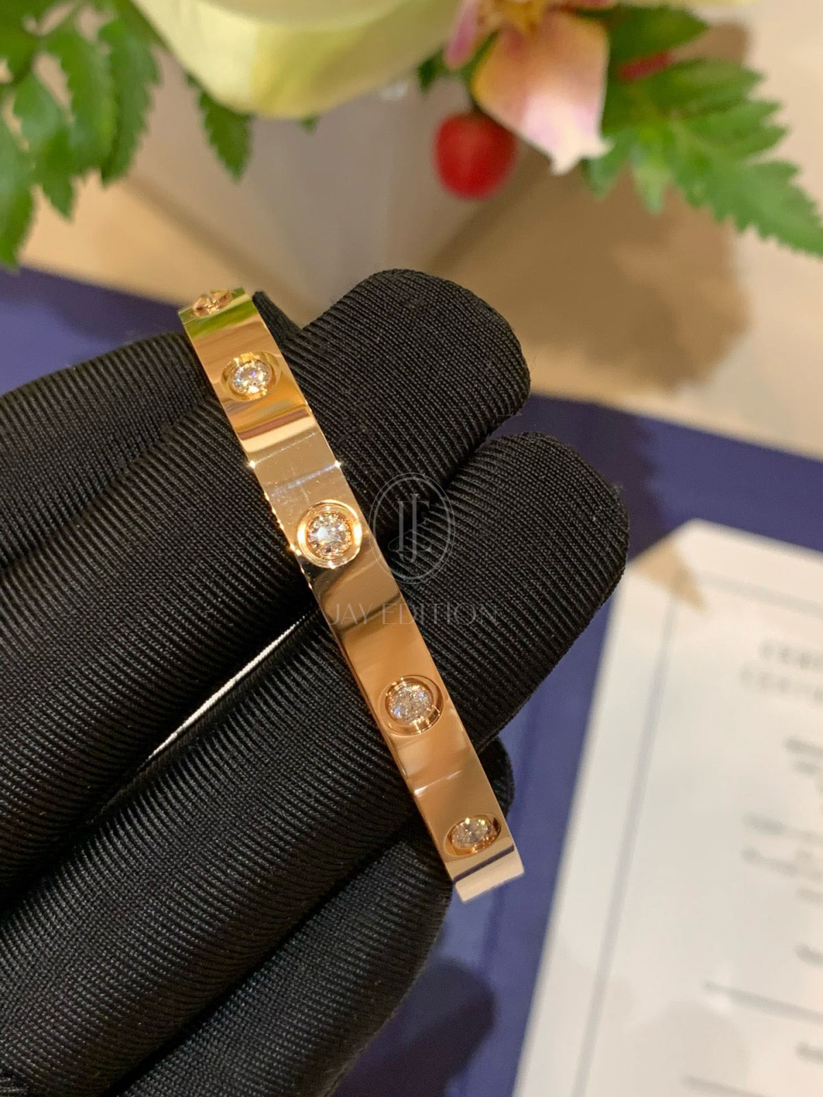 까르띠에 LOVE 브레이슬릿 클래식 (18K)
