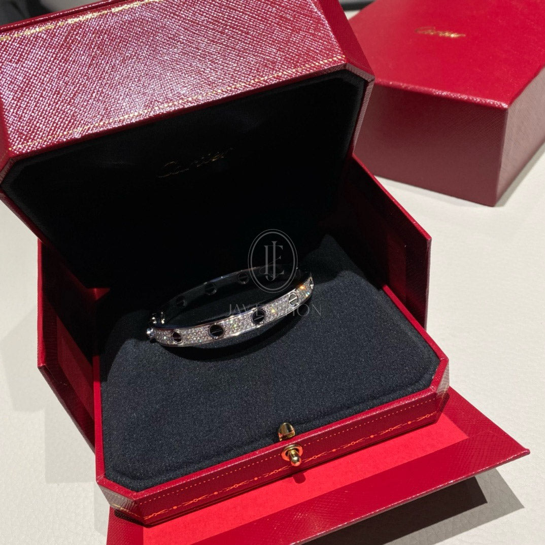 까르띠에 LOVE 브레이슬릿 클래식 (18K)