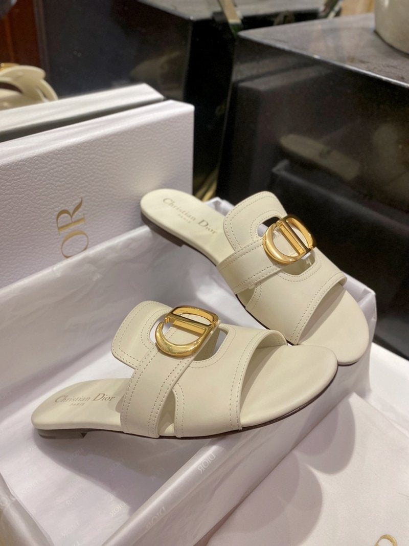 디올 30 몽테인 뮬