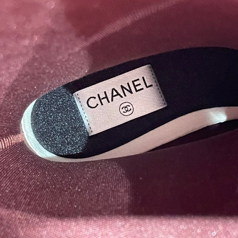 샤넬 로고 레인부츠