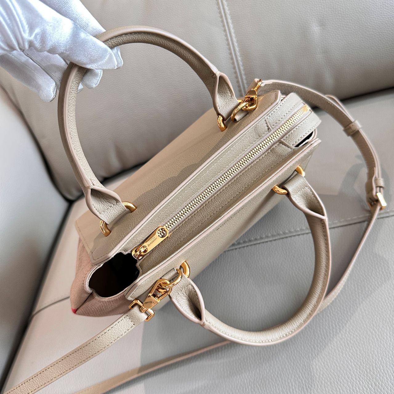 버버리 밴웰 하으스 체크 미니 백