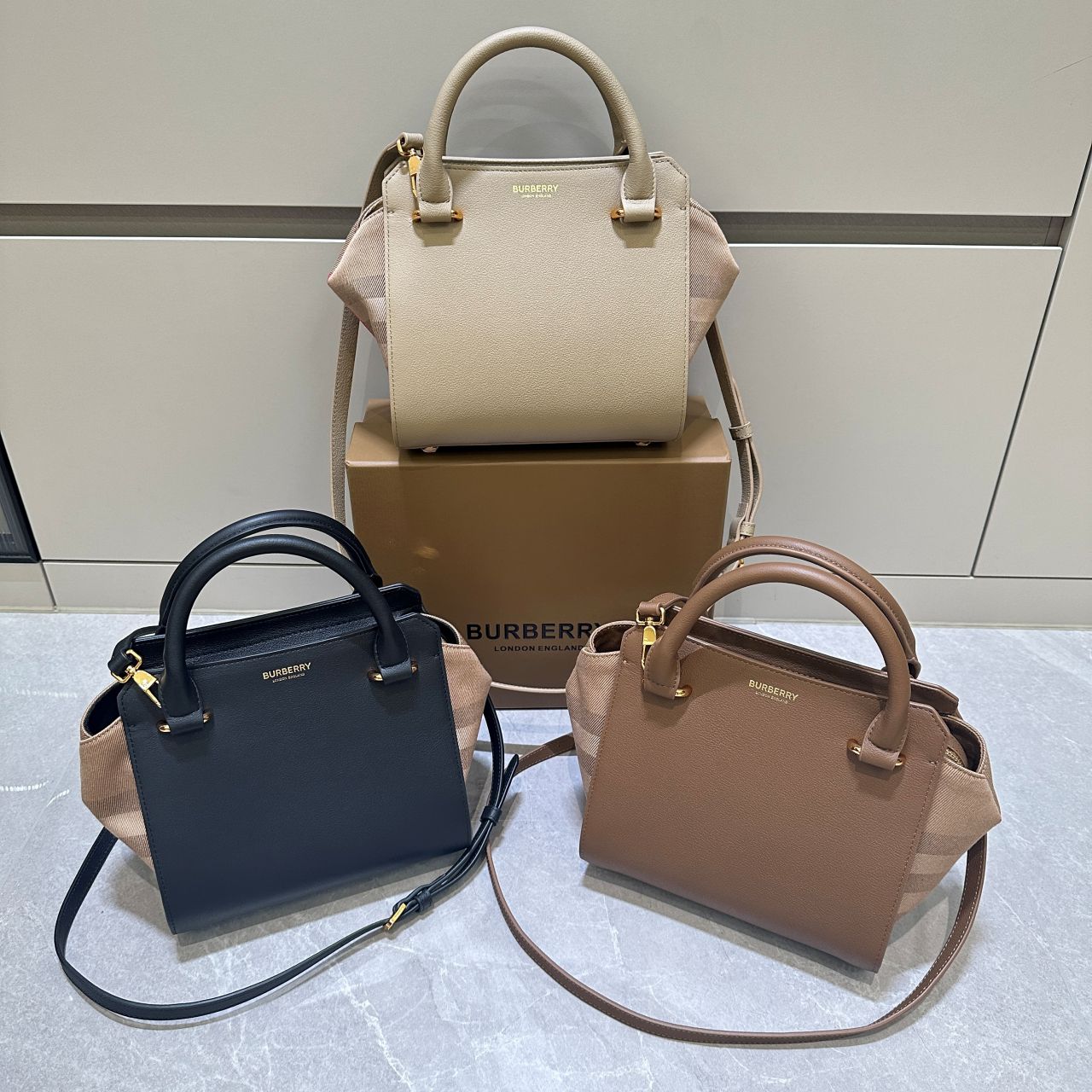 버버리 밴웰 하으스 체크 미니 백