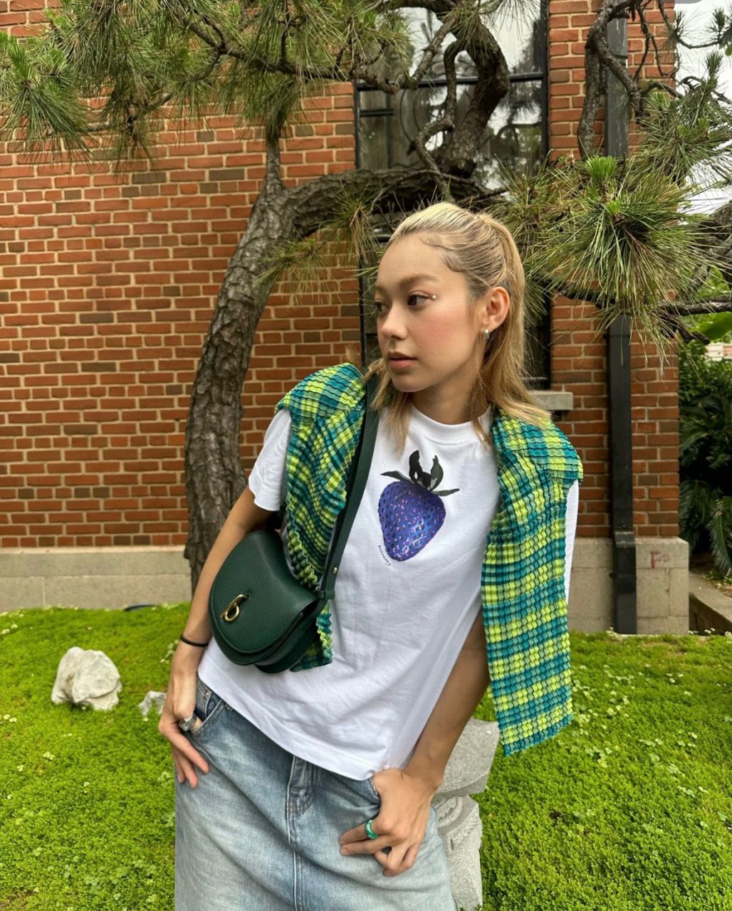 버버리 미니 로킹 홀스 백
