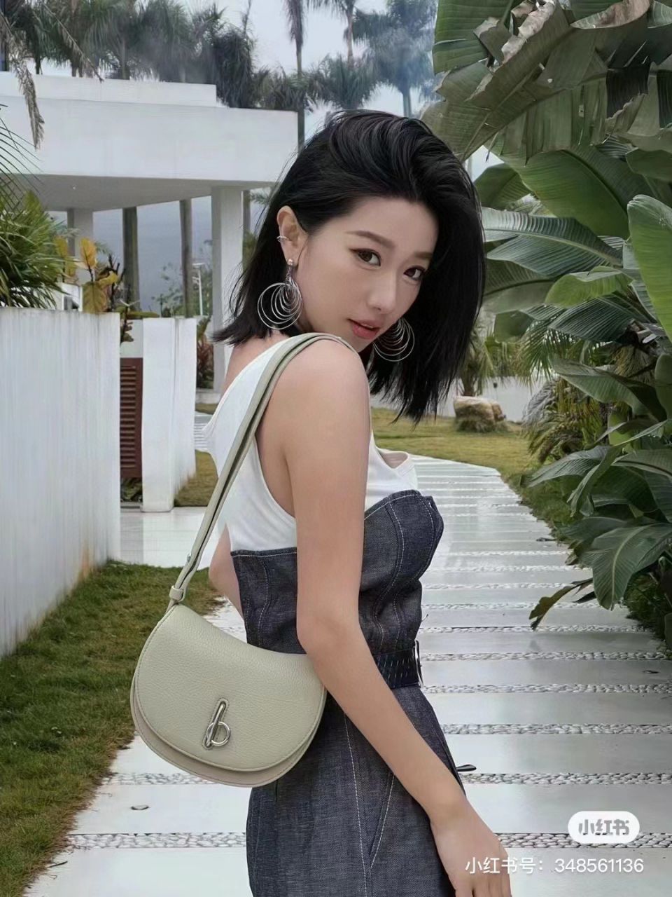 버버리 미니 로킹 홀스 백