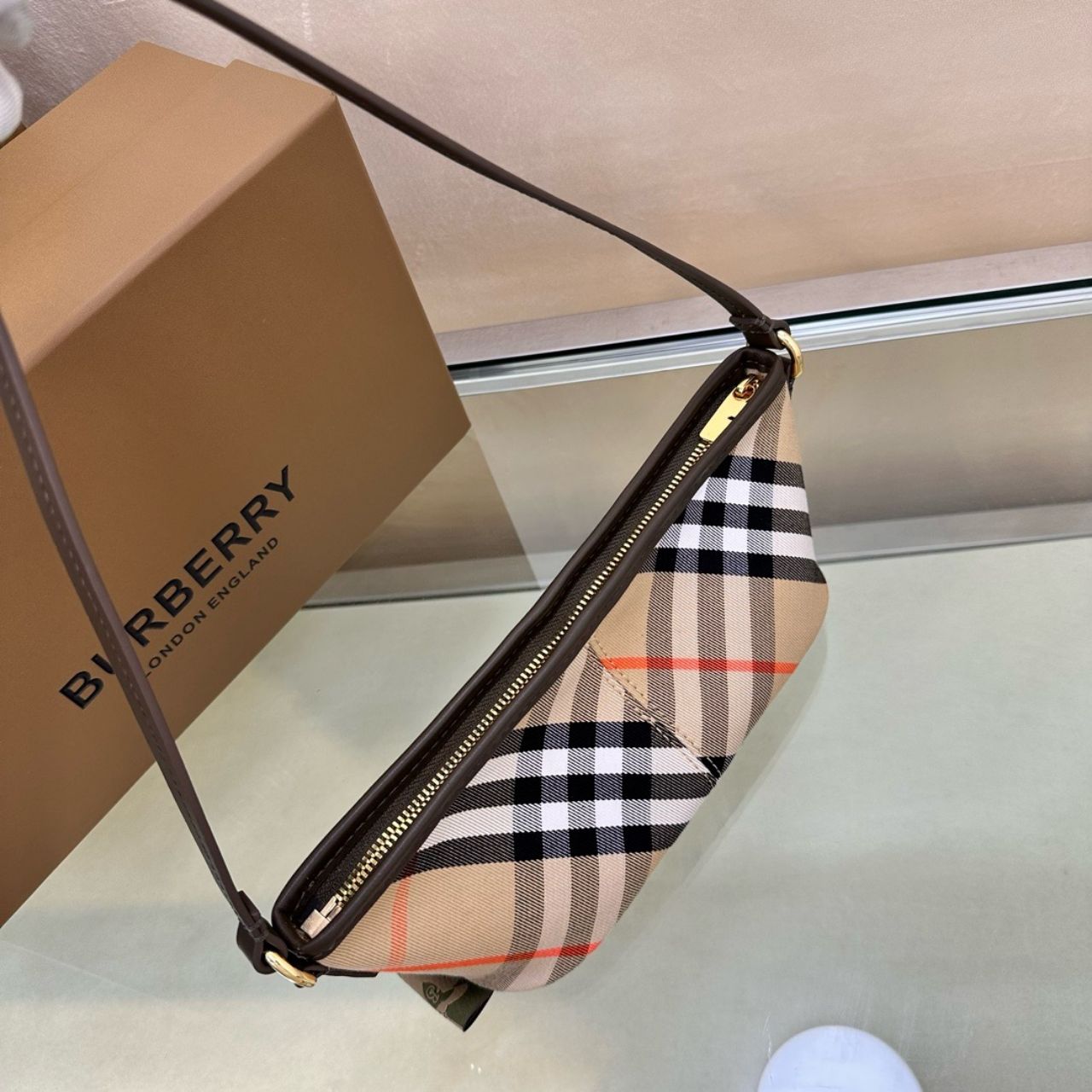 버버리 체크 미니백