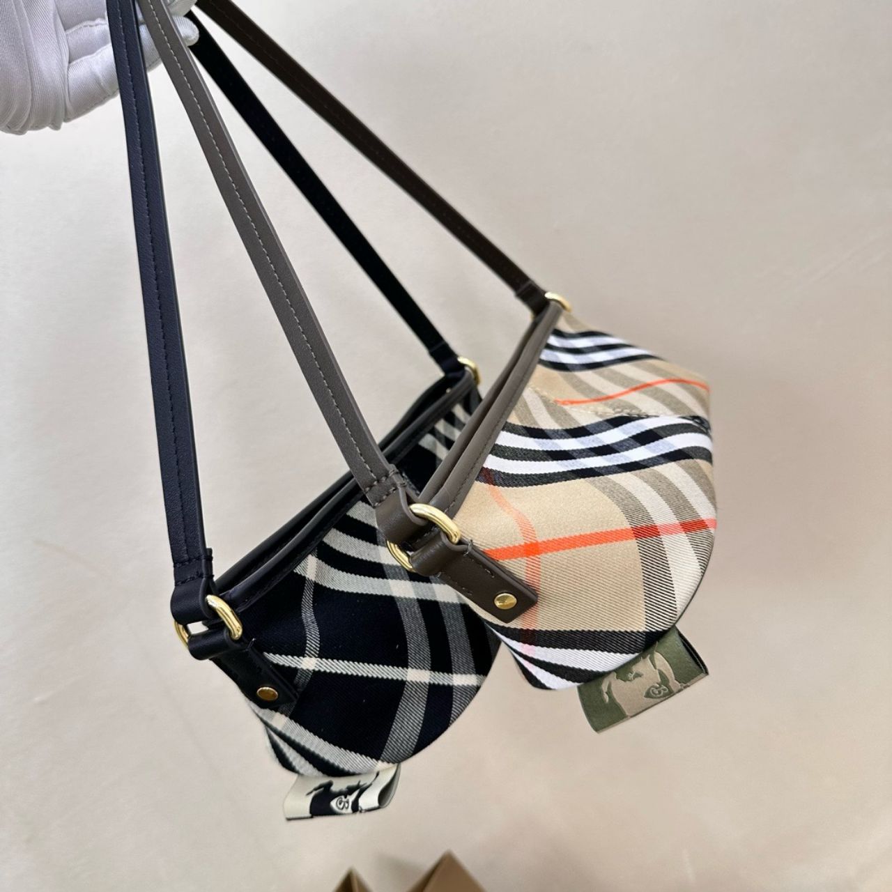 버버리 체크 미니백